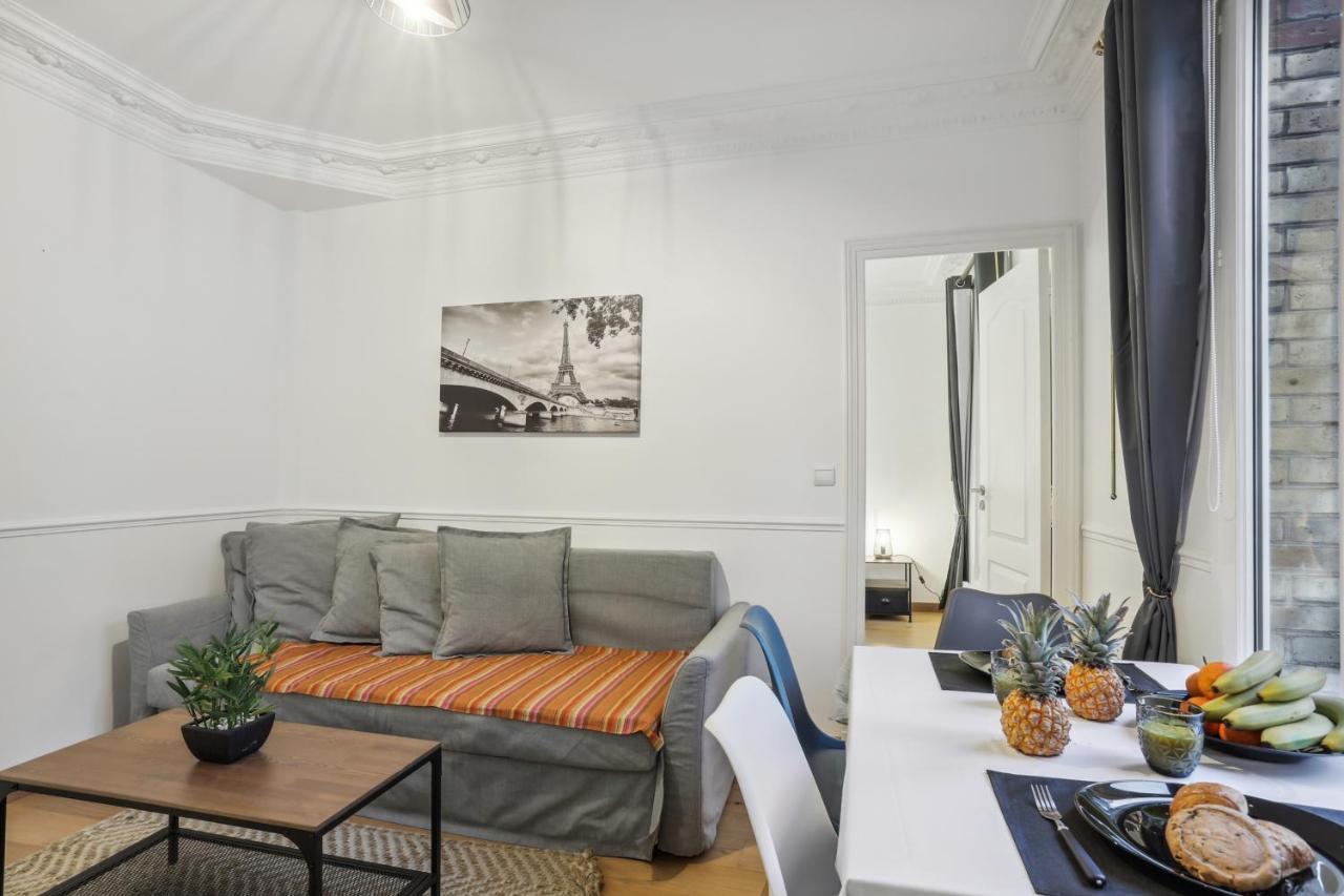 Superbe 2 Pieces Au Coeur Du Xvieme Bed and Breakfast París Exterior foto